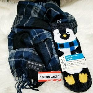 Pierre Cardin scarf and shea-infused socks